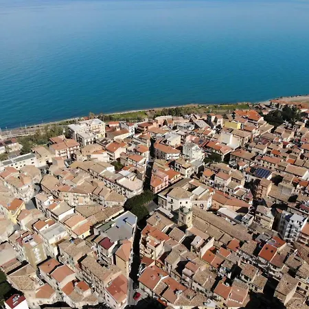 Le Casette Santo Stefano di Camastra
